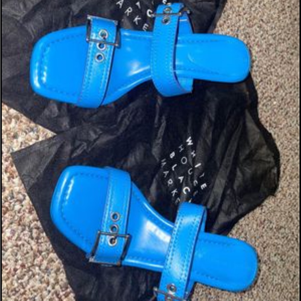 White House black market electric blue strapped heels